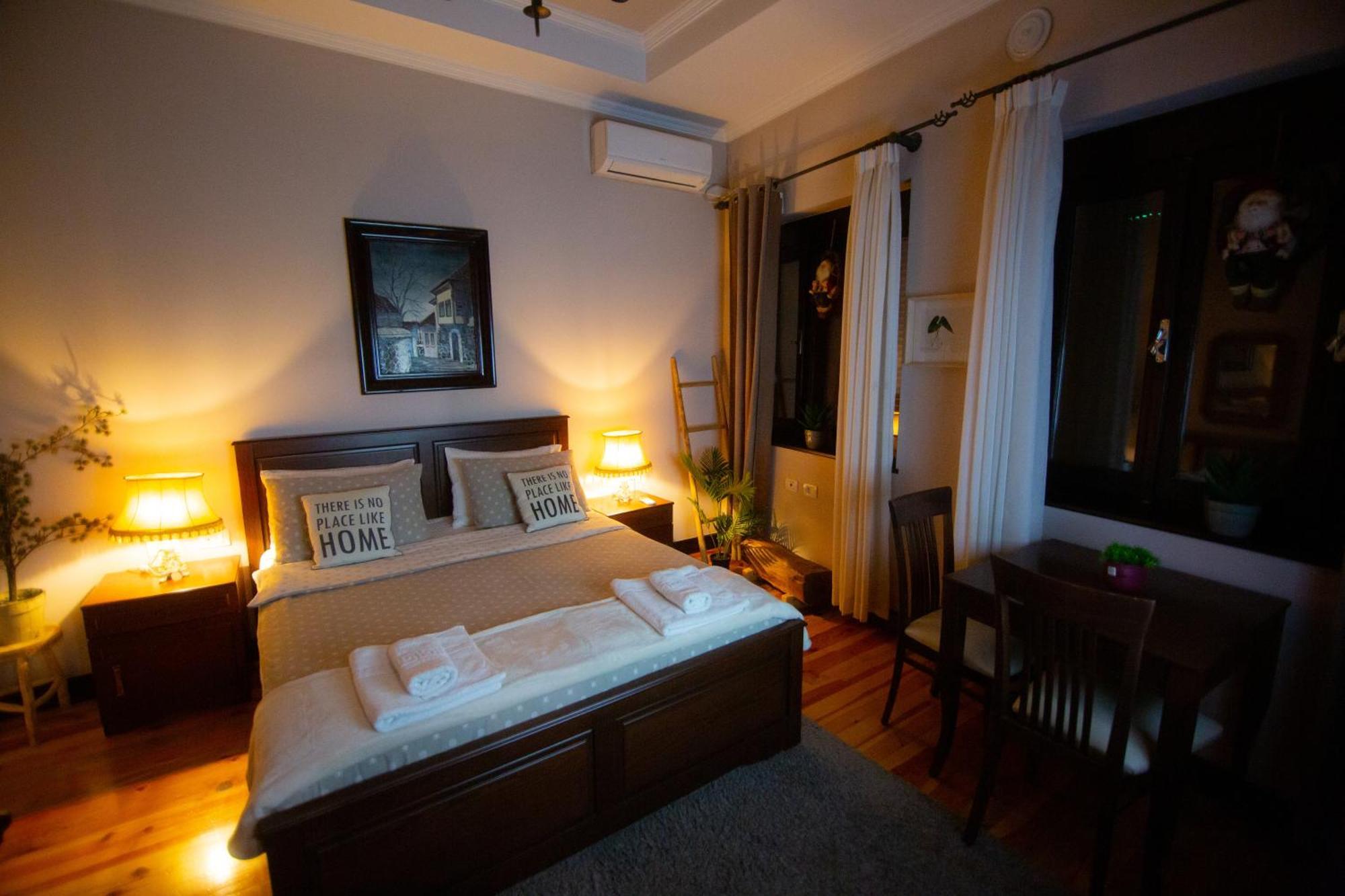 Villa Elezi 2 Korce Extérieur photo